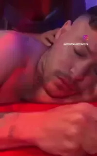 Vídeo de Ticia Massoterapeuta em Massagem Sensual
