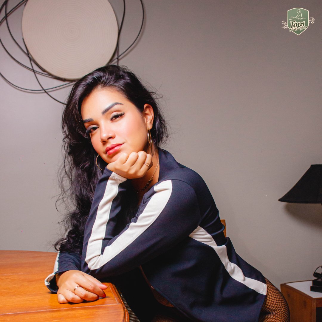 Monique Menezes - Massagem Sensual em Rio de Janeiro - RJ
