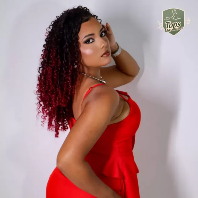 Massoterapeuta Mirela - Massagista Sensual  em Recife - PE - Tops Massagens