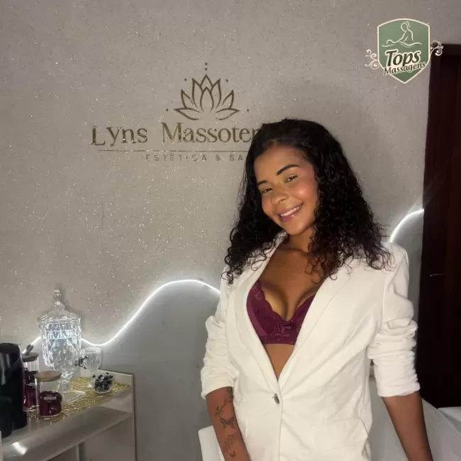 Vitória Massoterapeuta - Massagista Sensual  em Maceió - AL - Tops Massagens