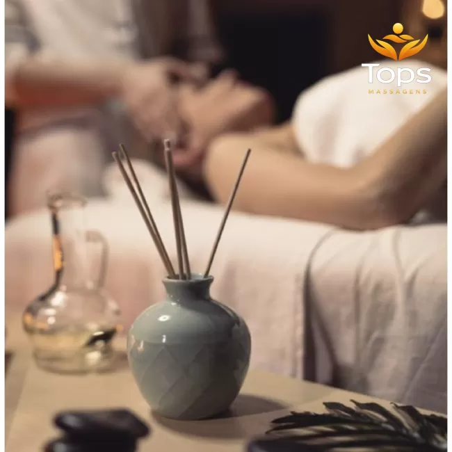 Janaína Massoterapeuta - Massagista Sensual  em Salvador - BA - Tops Massagens