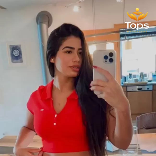 Amanda Vasconcelos - Massagista Sensual  em Maceió - AL - Tops Massagens