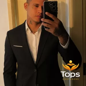 Junior - Massagista em Recife - PE - Tops Massagens | Ver perfil Junior - Massagista em Recife - PE - Massagem Nuru e Tântrica - Tops Massagens