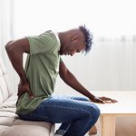 Dor nas costas? A massagem relaxante pode ser o alívio que você procura